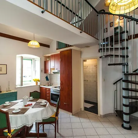 Appartamento Cindro Podstrana